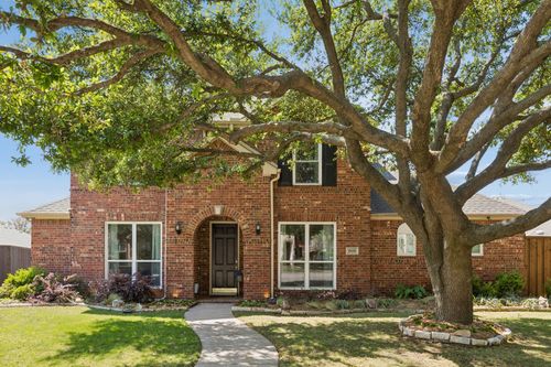 8410 Lexington Ct, Rowlett, TX, 75089-3859 | Card Image