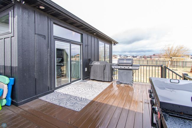 Deck | Image 88