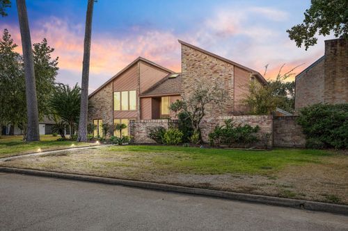 15703 Winding Moss Dr, Houston, TX, 77068-1405 | Card Image