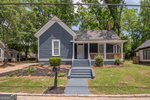31 Saint Clair St, Newnan, GA, 30263-2028 | Card Image