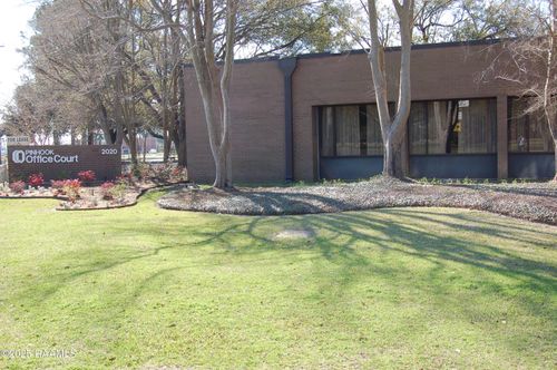 201-2020 W Pinhook Road, Lafayette, LA, 70508 | Card Image