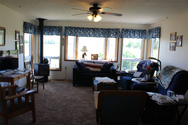 604 Old Ulm Cascade Rd, House other with 3 bedrooms, 2 bathrooms and null parking in Cascade MT | Image 7