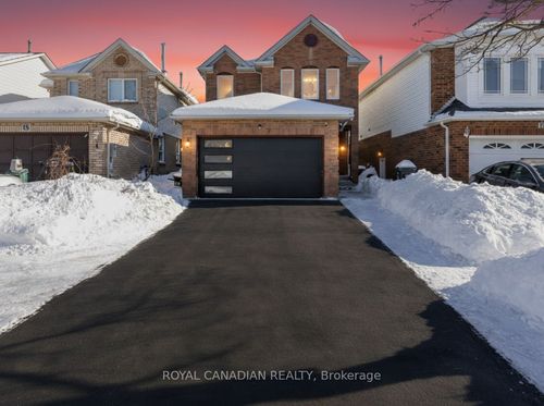 17 Trammell Lane, Brampton, ON, L6Y4J3 | Card Image