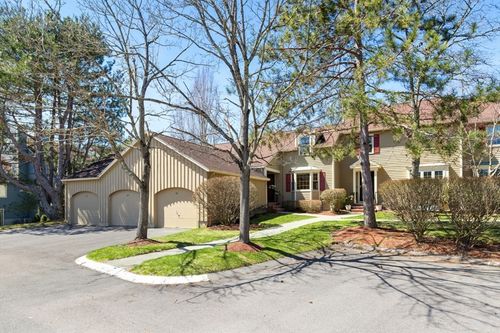 120-120 Village Post Rd, Danvers, MA, 01923-2682 | Card Image