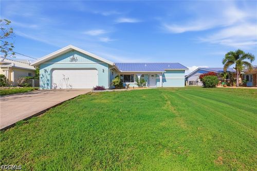 414 Spring Lake Blvd, Port Charlotte, FL, 33952-6429 | Card Image