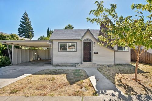 707 Chestnut St, Yuba City, CA, 95991-3923 | Card Image