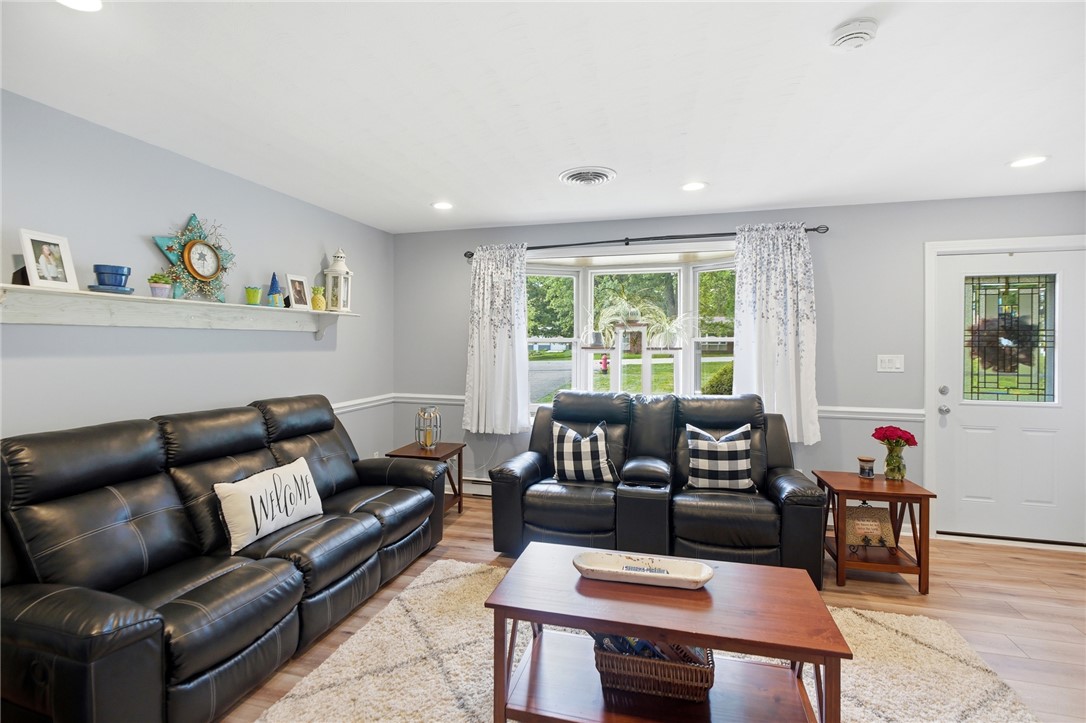 Residential in Turtlecreek Twp 5