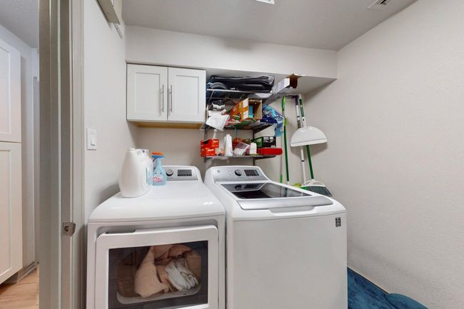 Separate Laundry Room | Image 32