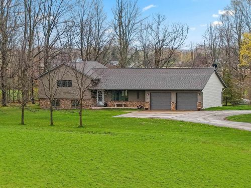 3434 Willow Road, BELLEVUE, WI, 54311 | Card Image