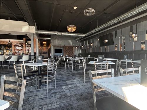 a-796 11th St, Marion, IA, 52302-3411 | Card Image