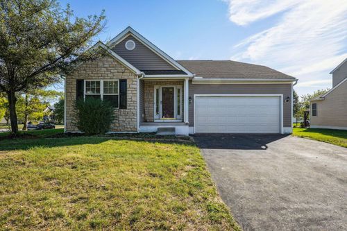 3174 Sitka Spruce Dr, Grove City, OH, 43123-1190 | Card Image