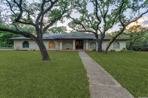 30725 Onion Crk, Bulverde, TX, 78163-2724 | Card Image
