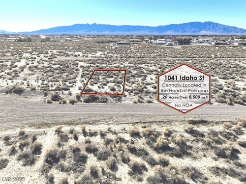 1041 Idaho St, Pahrump, NV, 89048 | Card Image