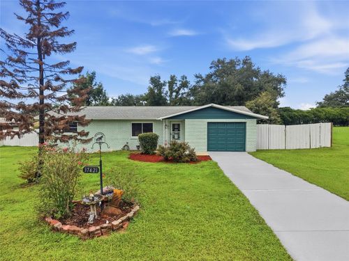 37421 Layton Rd, Dade City, FL, 33525-5632 | Card Image