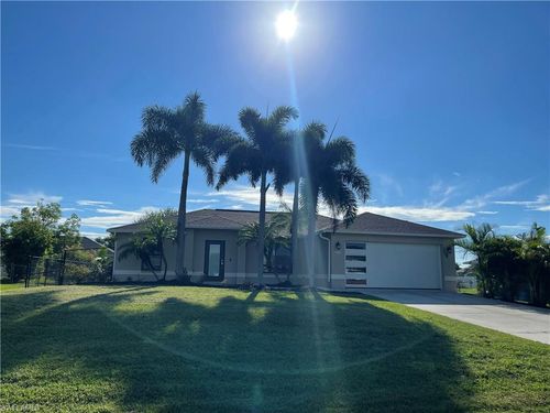 903 Se 5th Pl, Cape Coral, FL, 33990-2816 | Card Image