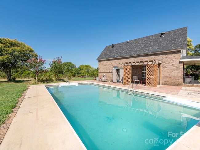 8670 Nc 200 Hwy, House other with 3 bedrooms, 1 bathrooms and null parking in Midland NC | Image 21