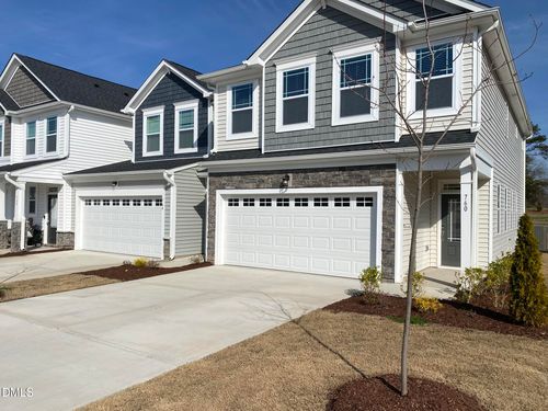 760 Creekway Dr, Fuquay Varina, NC, 27526-2281 | Card Image