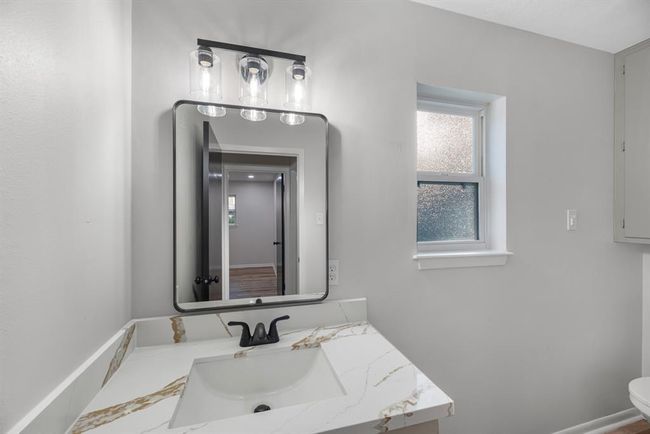 213 Westview Dr, House other with 4 bedrooms, 3 bathrooms and 3 parking in Sealy TX | Image 26
