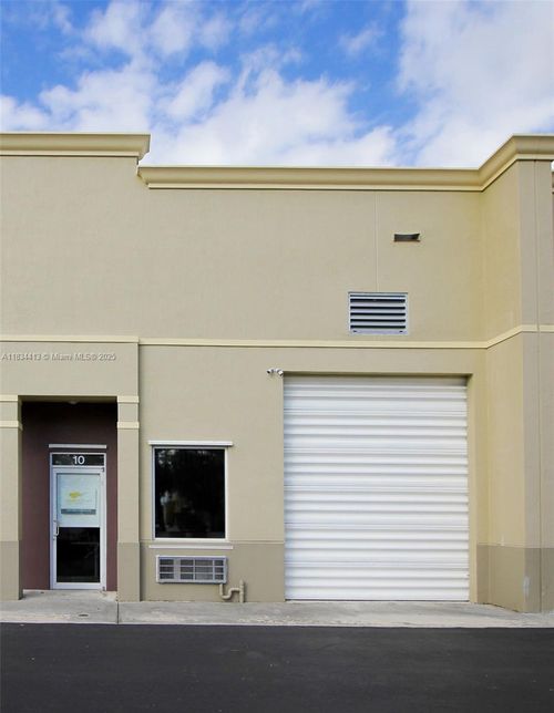 unit-10-15075 Sw 137th St, MIAMI, FL, 33196-5776 | Card Image
