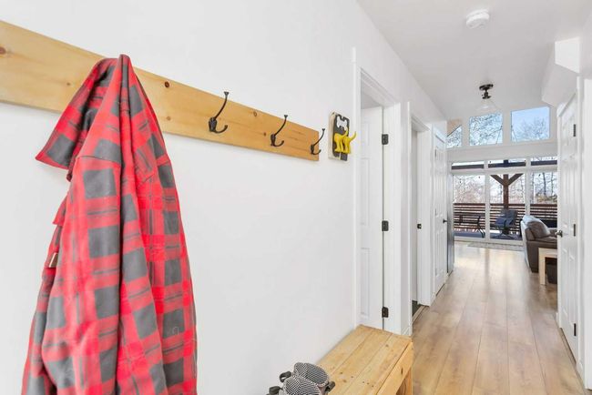 62 Sands St, House other with 3 bedrooms, 2 bathrooms and null parking in Rochon Sands AB | Image 6