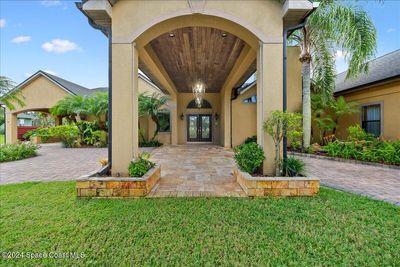 1855 Plantation Circle Se, House other with 6 bedrooms, 6 bathrooms and null parking in Palm Bay FL | Image 1