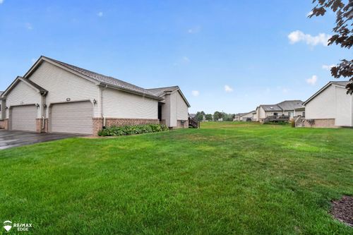 17010 Wilson Street, Grand Blanc, MI, 48439 | Card Image