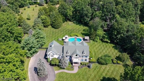 7 Martins Ln, Morristown, NJ, 07960-3315 | Card Image