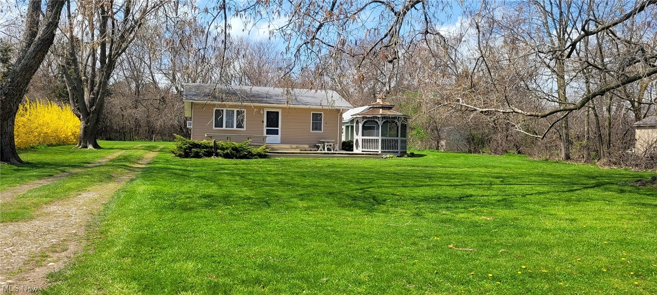 215 Mcgettigan Lane, For Sale in Kelleys Island Zoocasa