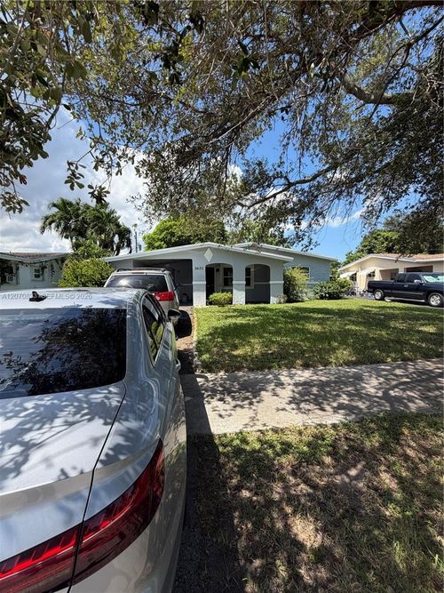 3631 Nw 9th St, Lauderhill, FL, 33311-6429 | Card Image