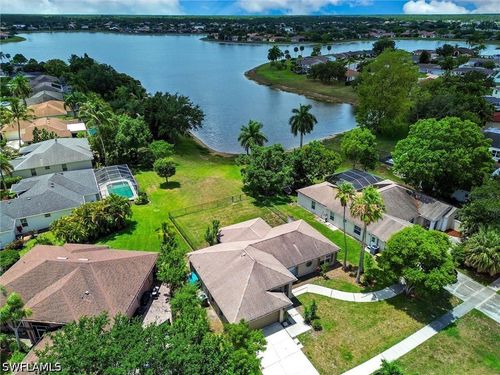 3200 Orange Grove Trl, NAPLES, FL, 34120-1431 | Card Image