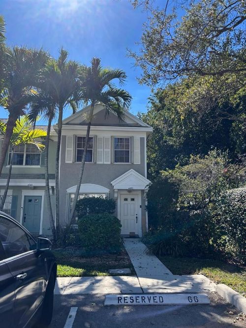 11050 Conch Ct, Tamarac, FL, 33321-8858 | Card Image