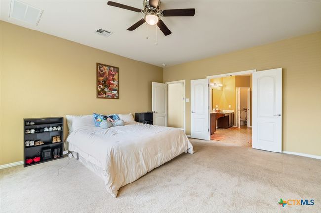 Primary Bedroom | Image 19