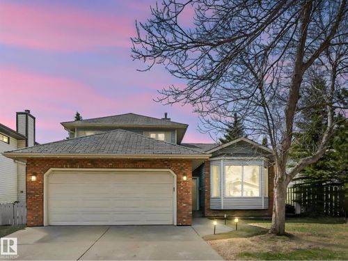 17 Wild Rose Pl, Sherwood Park, AB, T8H1H2 | Card Image