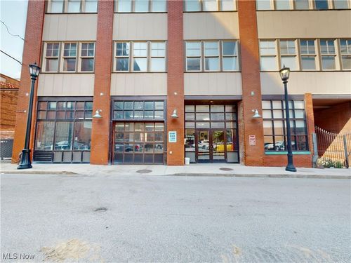 402-1260 W 4th St, Cleveland, OH, 44113-1529 | Card Image