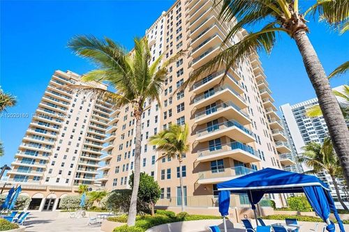 16b-1920 S Ocean Dr, HALLANDALE BEACH, FL, 33009-5970 | Card Image