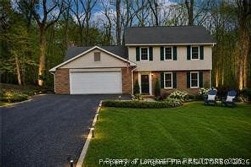 110 Stornoway Dr, Southern Pines, NC, 28387-7543 | Card Image