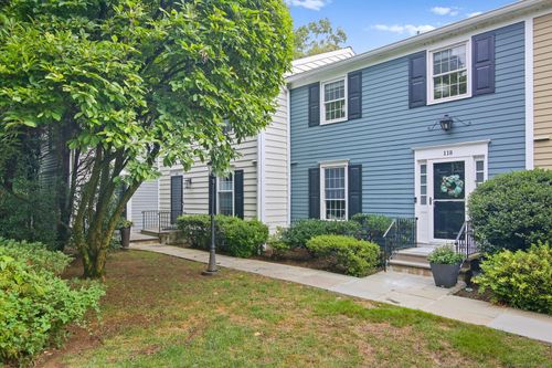 118-118 Greenwich Hills Dr, Greenwich, CT, 06831-4972 | Card Image