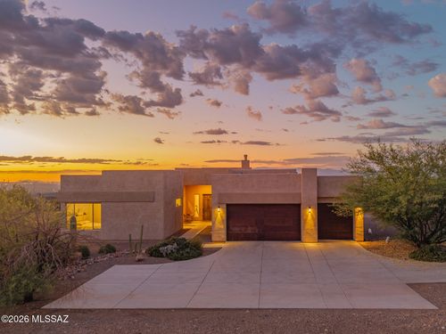 18642 S Houghton Rd, Vail, AZ, 85641-0375 | Card Image