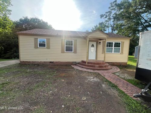 1463 Irby St, Greenville, MS, 38701-7127 | Card Image