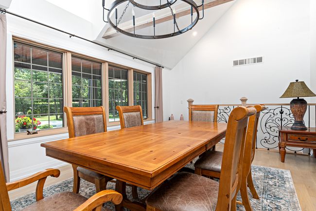 14240 W Forest Dr, House other with 3 bedrooms, 4 bathrooms and 3 parking in Lake Forest IL | Image 16