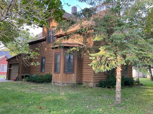 201 Park St, Freeborn, MN, 56032-2239 | Card Image