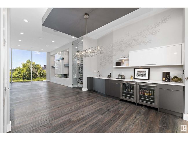 9509 99 B St Nw, House other with 4 bedrooms, 6 bathrooms and 6 parking in Edmonton AB | Image 20