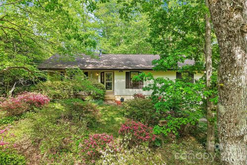 14 Forest Ridge Dr, Arden, NC, 28704-2638 | Card Image
