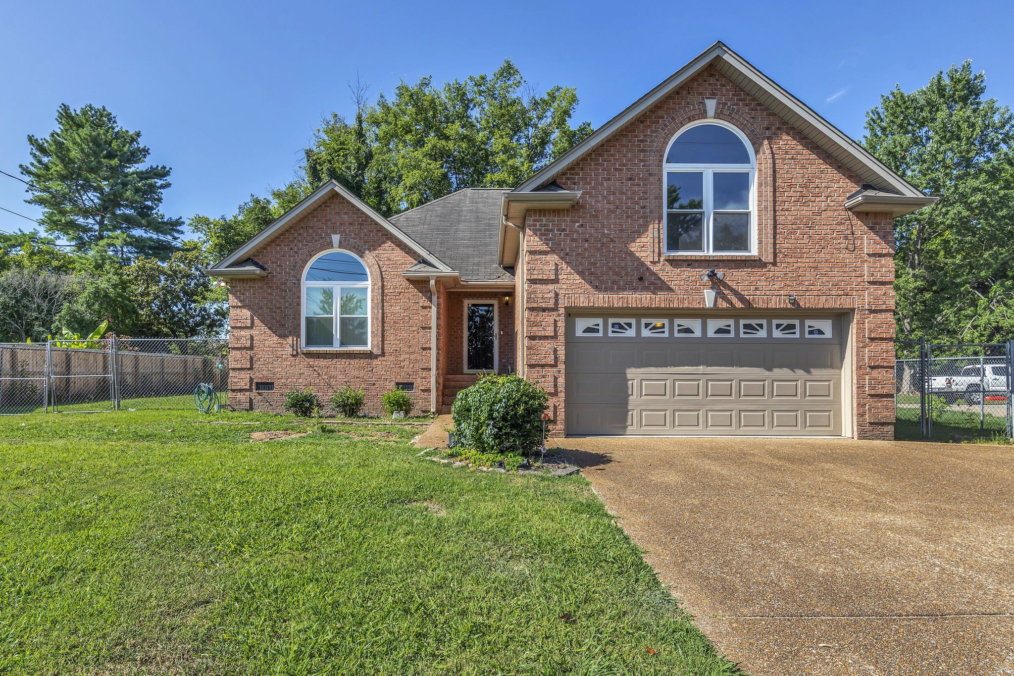 Starboard Dr, Nashville, TN 37217