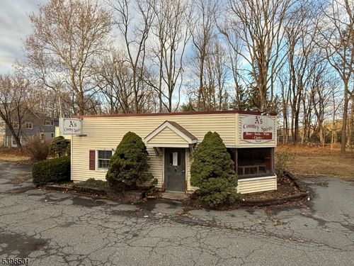 154 State Route 15, Lafayette, NJ, 07848-2607 | Card Image