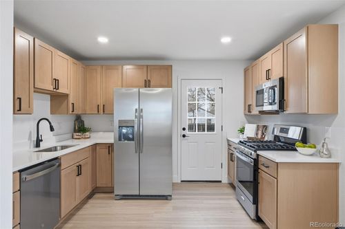 2280 S Knox Court, Denver, CO, 80219 | Card Image