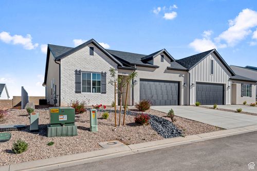 45w-336 W Rosie Loop, Cedar City, UT, 84721-8514 | Card Image