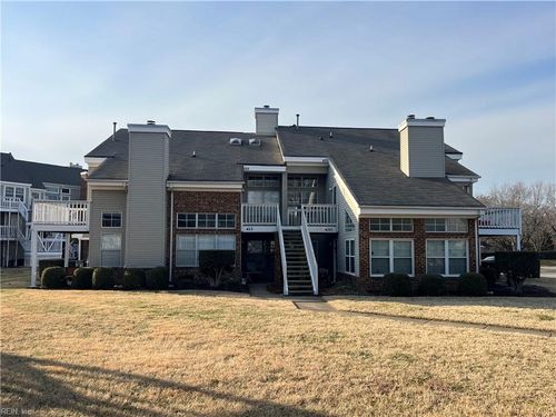 4121 Laurel Green Cir, Virginia Beach, VA, 23456-6352 | Card Image