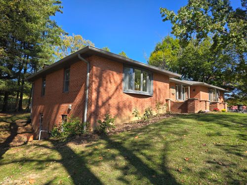 5320 W 200 S, Columbus, IN, 47201-8333 | Card Image