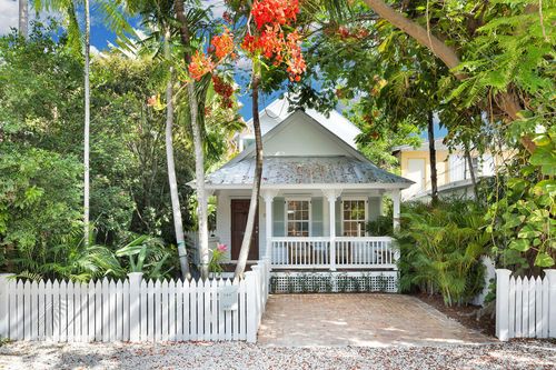 1033 Catherine St, Key West, FL, 33040-3344 | Card Image